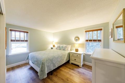 12 Bearse Rd, Mashpee, MA 02649 photo 18