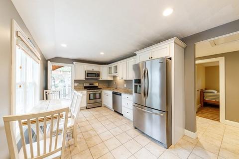 12 Bearse Rd, Mashpee, MA 02649 photo 7