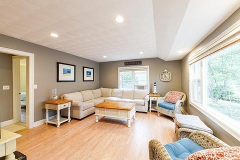 12 Bearse Rd, Mashpee, MA 02649 photo 9