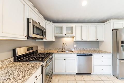 12 Bearse Rd, Mashpee, MA 02649 photo 5