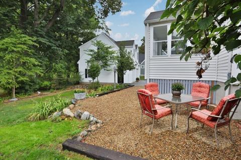 119 Walnut St, Reading, MA 01867 photo 34