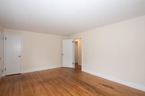 16 Dixfield Rd, Worcester, MA 01606 photo 19