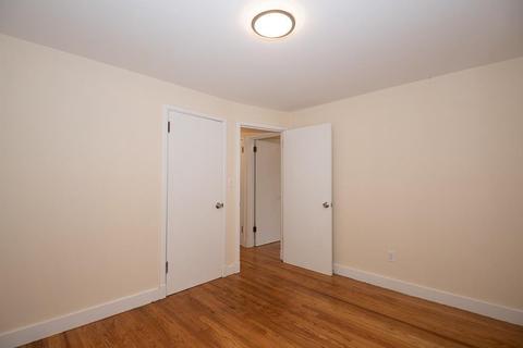 16 Dixfield Rd, Worcester, MA 01606 photo 21