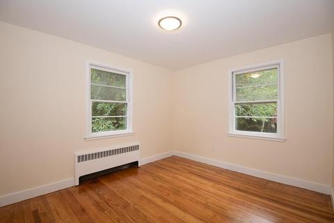 16 Dixfield Rd, Worcester, MA 01606 photo 16