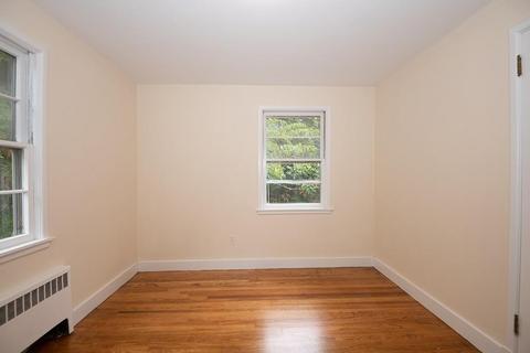 16 Dixfield Rd, Worcester, MA 01606 photo 20