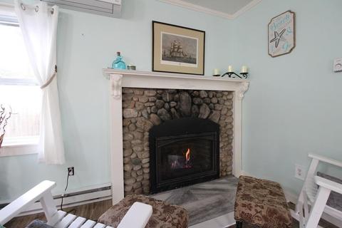 6 Swift Ave, Wareham, MA 02571 photo 8