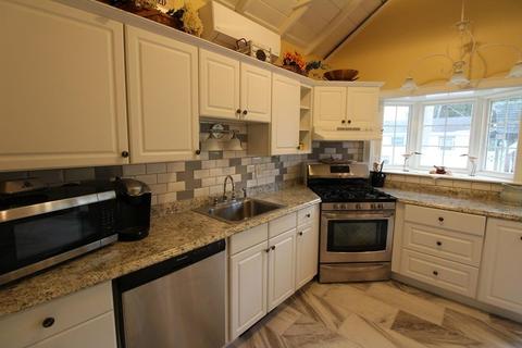 6 Swift Ave, Wareham, MA 02571 photo 10