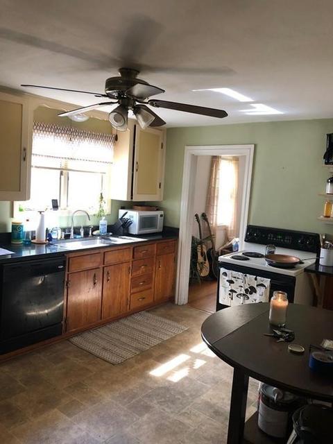 527 Burncoat St, Worcester, MA 01606 photo 9