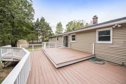 85 Ruthven St, Springfield, MA 01128 photo 25