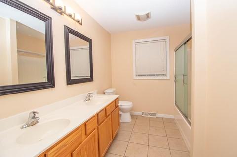 217 Cabinet St, Springfield, MA 01129 photo 12