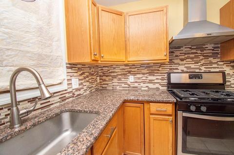 217 Cabinet St, Springfield, MA 01129 photo 11