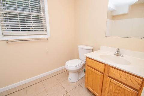 217 Cabinet St, Springfield, MA 01129 photo 14