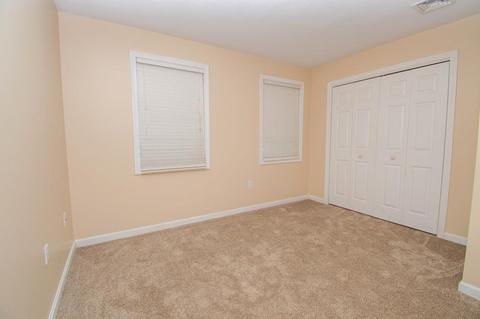 217 Cabinet St, Springfield, MA 01129 photo 18