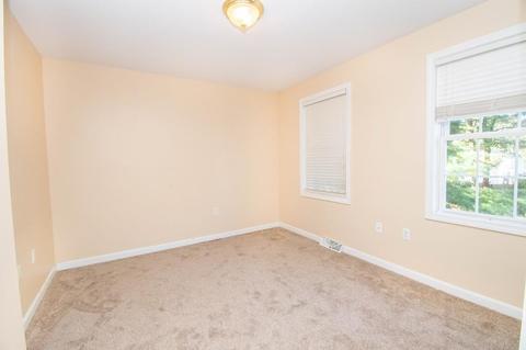 217 Cabinet St, Springfield, MA 01129 photo 13