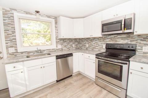 26 Georgetown St, Springfield, MA 01104 photo 4