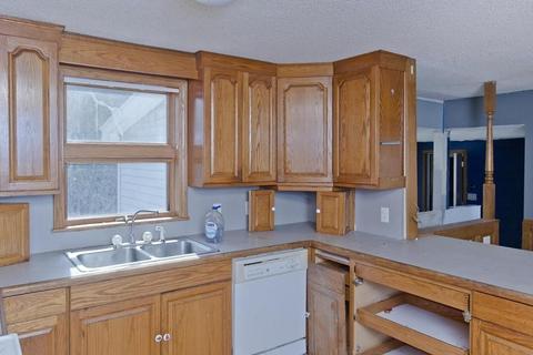 99 Willowbrook Dr, Springfield, MA 01129 photo 12