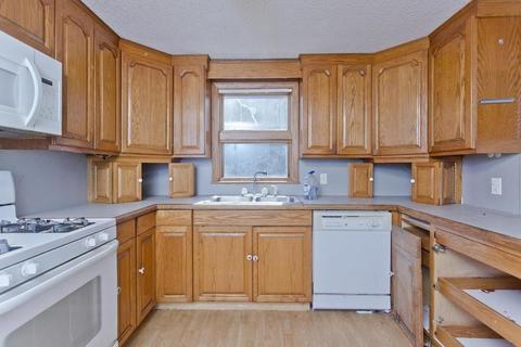 99 Willowbrook Dr, Springfield, MA 01129 photo 13