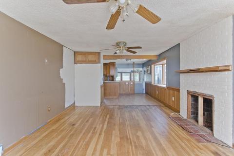 99 Willowbrook Dr, Springfield, MA 01129 photo 5