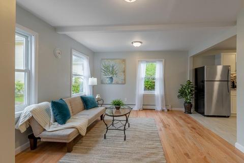 8 Sherbrook Ave, Worcester, MA 01604 photo 7