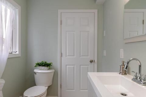 8 Sherbrook Ave, Worcester, MA 01604 photo 19