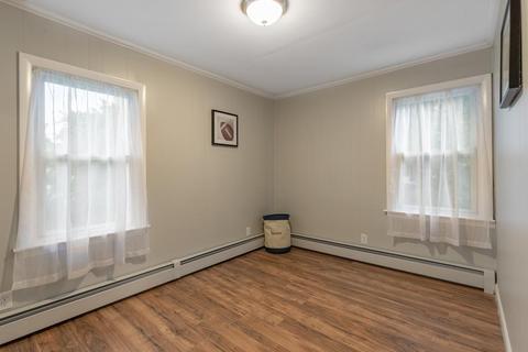 8 Sherbrook Ave, Worcester, MA 01604 photo 24