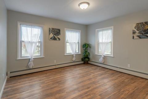 8 Sherbrook Ave, Worcester, MA 01604 photo 22