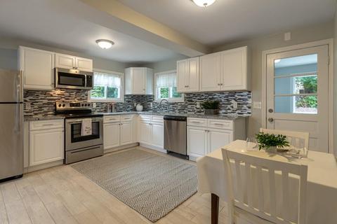 8 Sherbrook Ave, Worcester, MA 01604 photo 13
