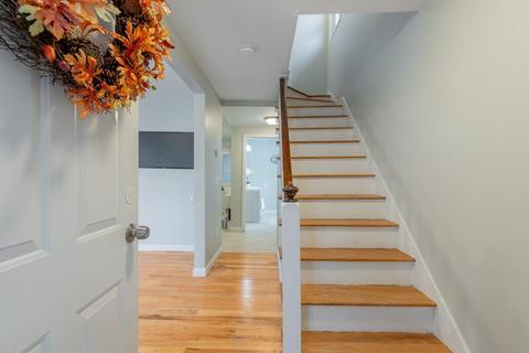 8 Sherbrook Ave, Worcester, MA 01604 photo 5