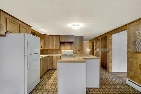 21 Nancy Dr, Webster, MA 01570 photo 8