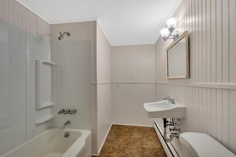 21 Nancy Dr, Webster, MA 01570 photo 17