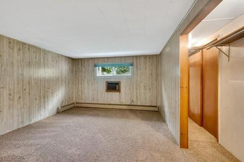 21 Nancy Dr, Webster, MA 01570 photo 12