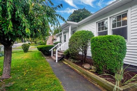 21 Nancy Dr, Webster, MA 01570 photo 3
