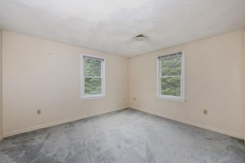 19 Tobin Dr, Maynard, MA 01754 photo 12