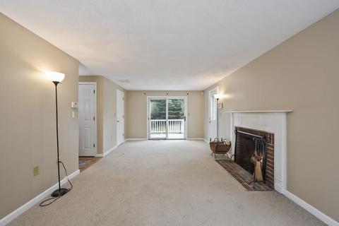 19 Tobin Dr, Maynard, MA 01754 photo 9