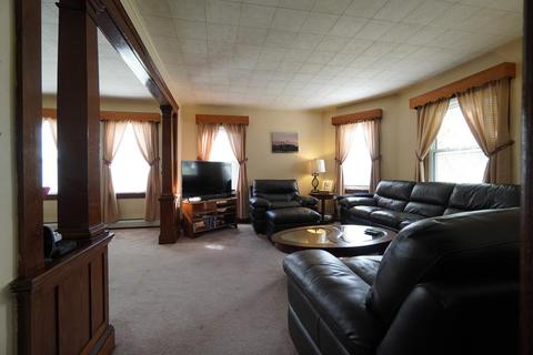 30 Everett Ave, Webster, MA 01570 photo 7