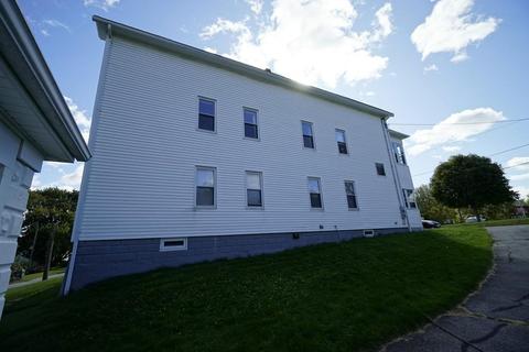 30 Everett Ave, Webster, MA 01570 photo 5