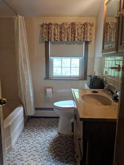 12 Mayfair, Dedham, MA 02026 photo 4