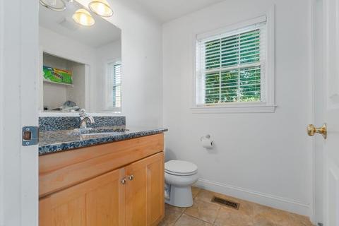 10 Andrews St, Danvers, MA 01923 photo 17