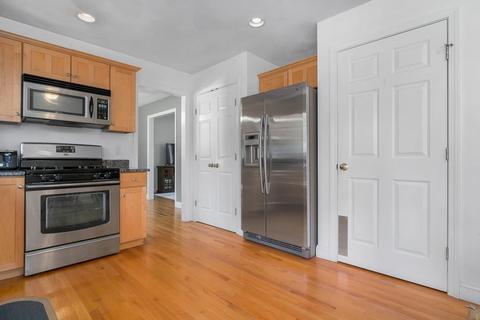 10 Andrews St, Danvers, MA 01923 photo 11