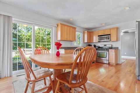 10 Andrews St, Danvers, MA 01923 photo 7