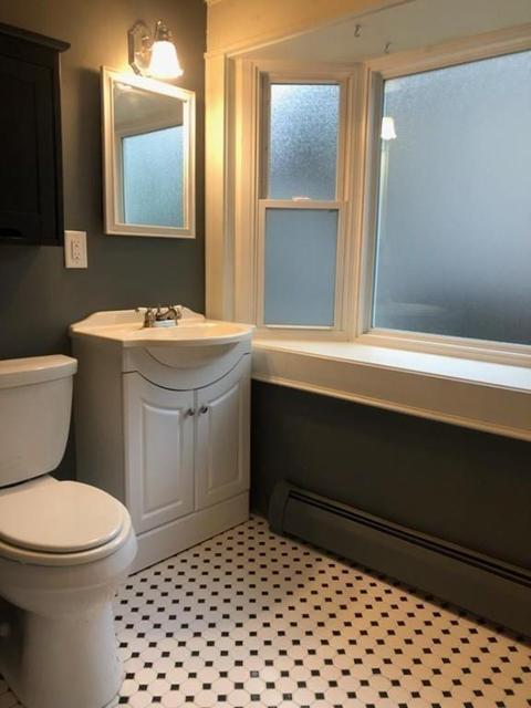 124 Powell Ave, Springfield, MA 01118 photo 4