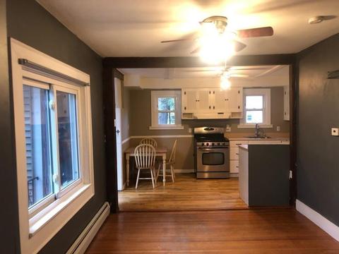 124 Powell Ave, Springfield, MA 01118 photo 2