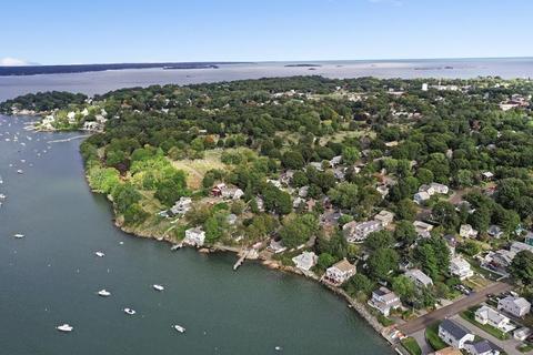 79 Overlook Rd, Marblehead, MA 01945 photo 24