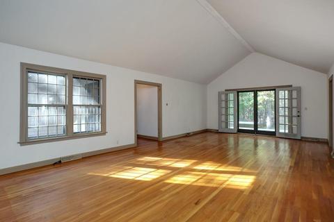 21 Lowell Rd, Cotuit, MA 02635 photo 8