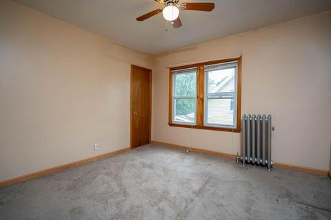 173 Phoenix Ter, Springfield, MA 01104 photo 15