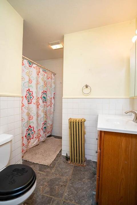 173 Phoenix Ter, Springfield, MA 01104 photo 16
