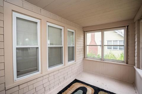 173 Phoenix Ter, Springfield, MA 01104 photo 3