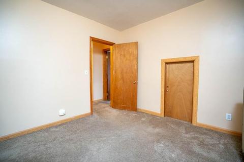 173 Phoenix Ter, Springfield, MA 01104 photo 20