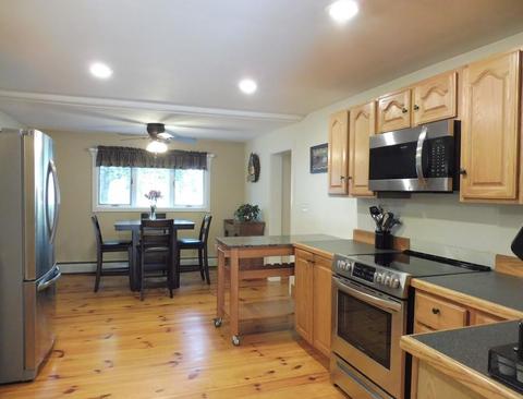 13 Laurel Dr, Ashburnham, MA 01430 photo 3