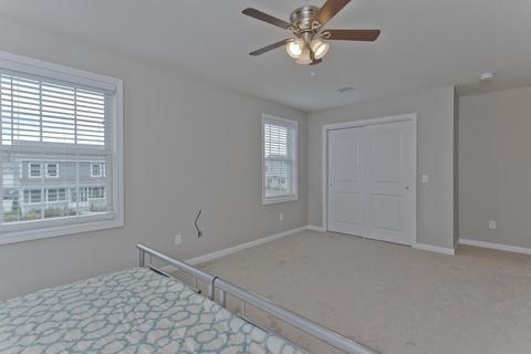 188 Naismith St, Springfield, MA 01104 photo 19